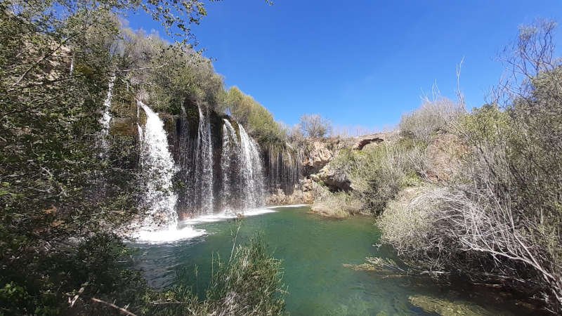 cascada calomarde, cascada de calomarde, cascada batida de calomarde, calomarde cascada, cascada calomarde teruel, cascada de calomarde y la ruta por el barranco de la hoz